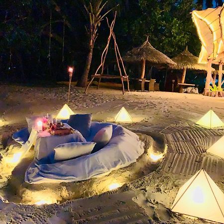 فندق Thari Fushi Luxury Maldivian Experience Thinadhoo  المظهر الخارجي الصورة